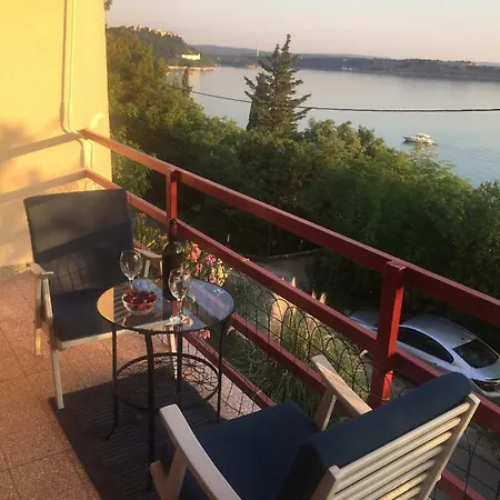 Apartment Cvenkica *